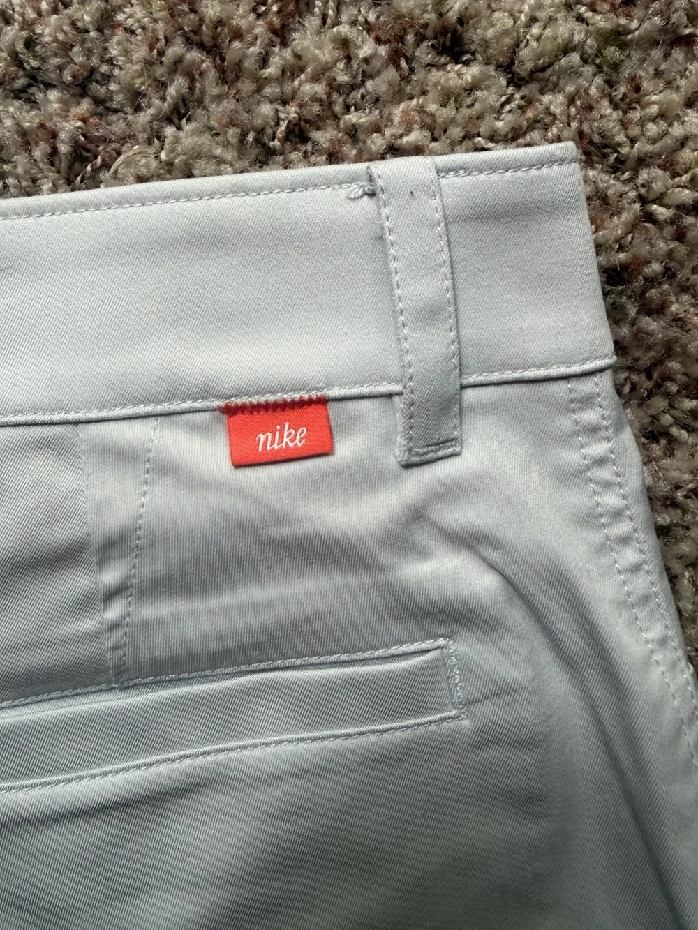 NWT new *NIKE* standard fit flat front khaki men’s casual golf ⛳️ shorts - 30